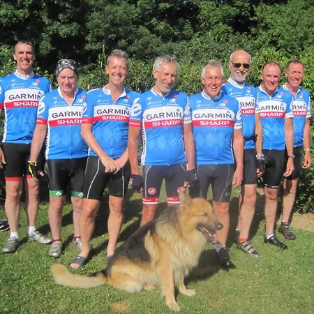 Bedbreakfastbikespyrenees 3* Loubieres