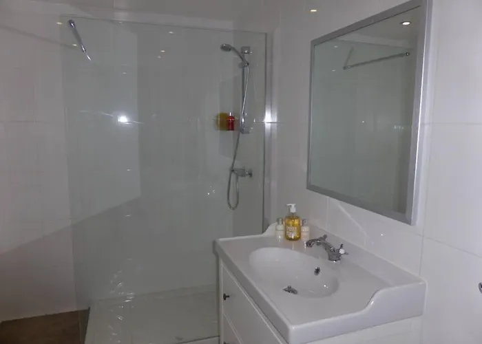 Bedbreakfastbikespyrenees Bed & Breakfast Loubieres