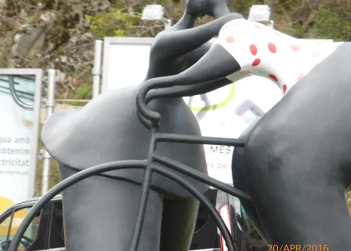 Bedbreakfastbikespyrenees Loubieres